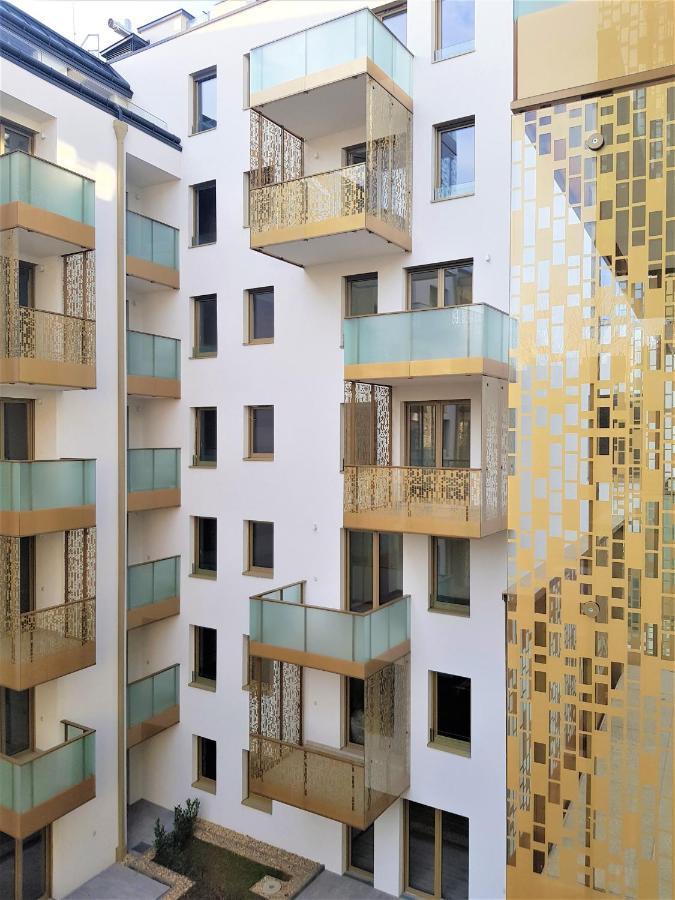 Vagabond Grand'Or Aparthotel Budapest Luaran gambar